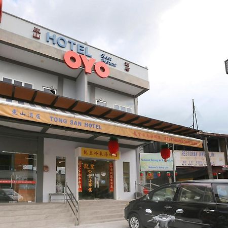 Oyo 89915 East Mount Hotel Kukup Luaran gambar