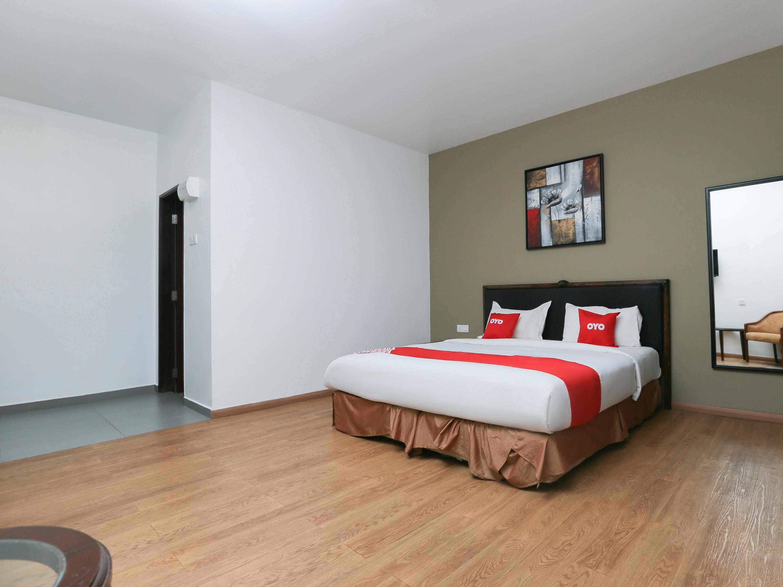 Oyo 89915 East Mount Hotel Kukup Luaran gambar