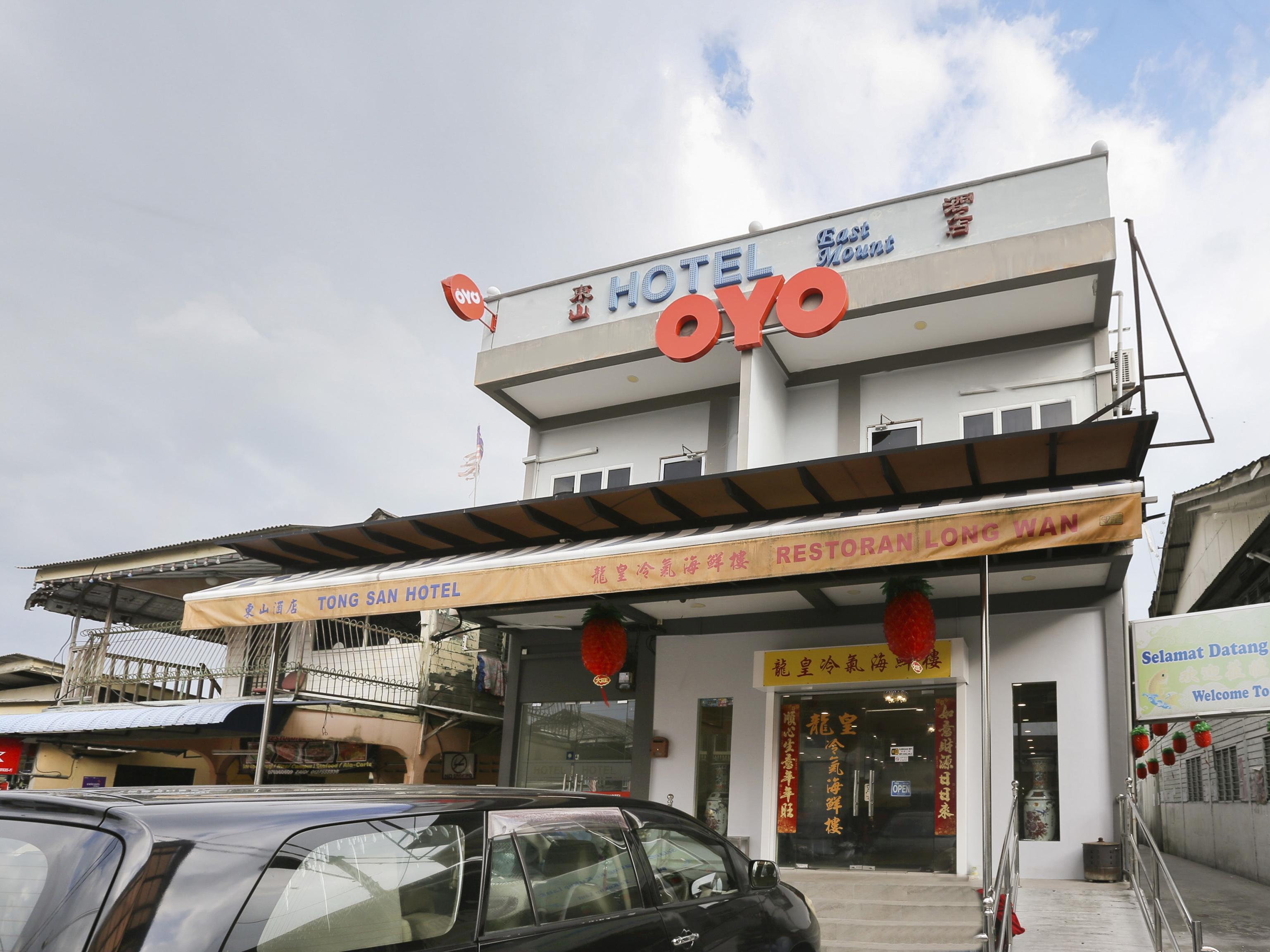 Oyo 89915 East Mount Hotel Kukup Luaran gambar