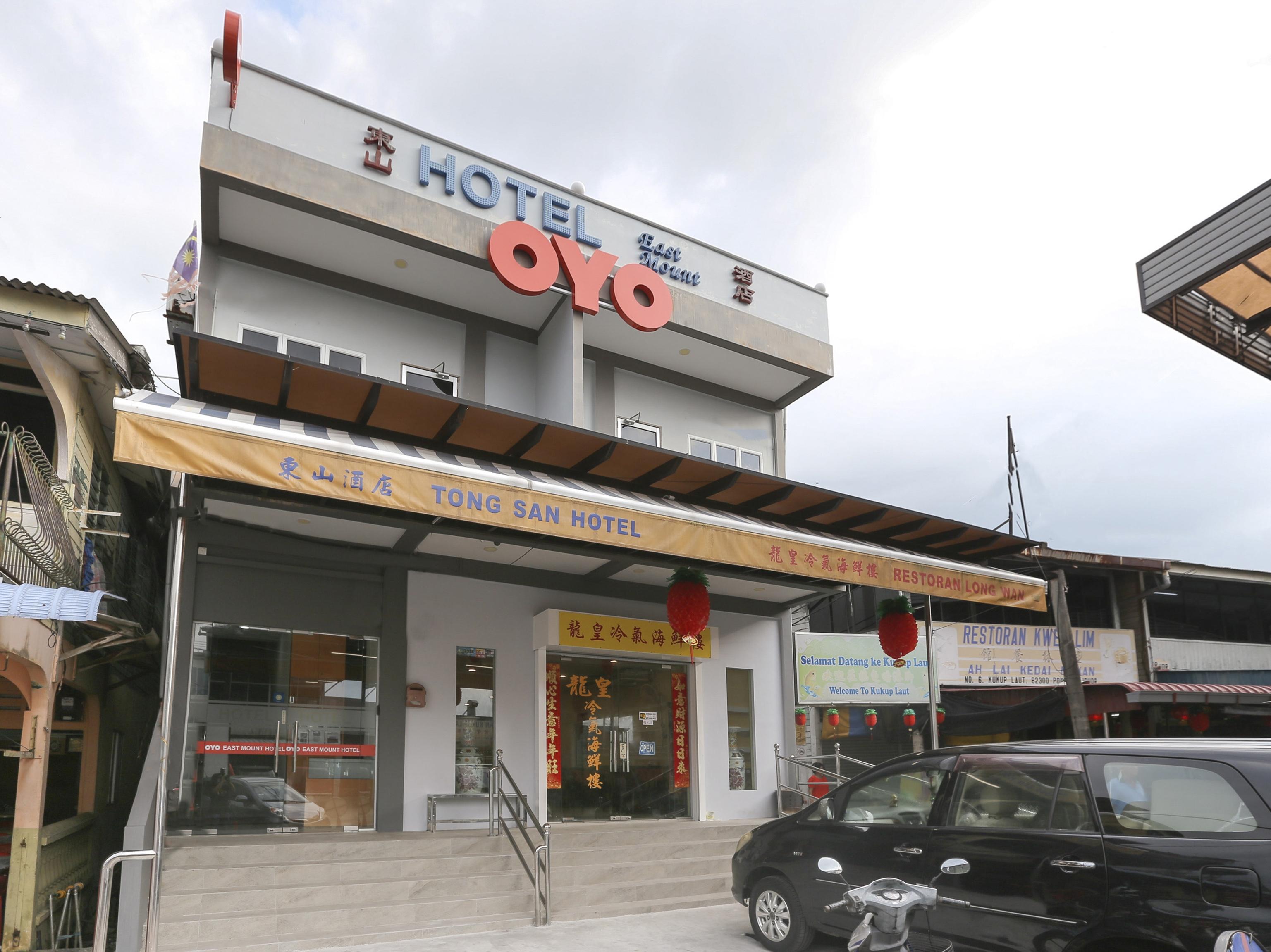 Oyo 89915 East Mount Hotel Kukup Luaran gambar