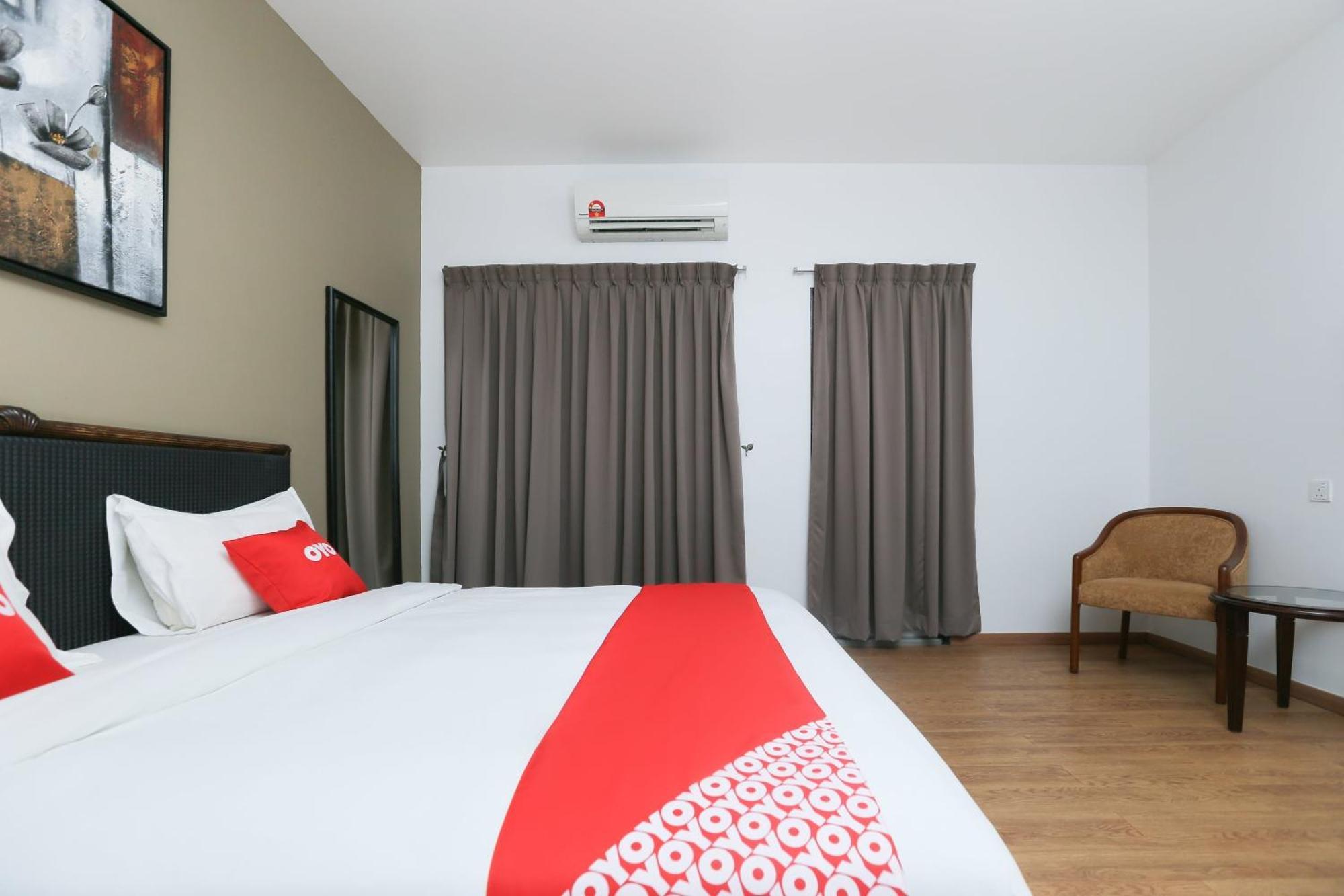 Oyo 89915 East Mount Hotel Kukup Luaran gambar