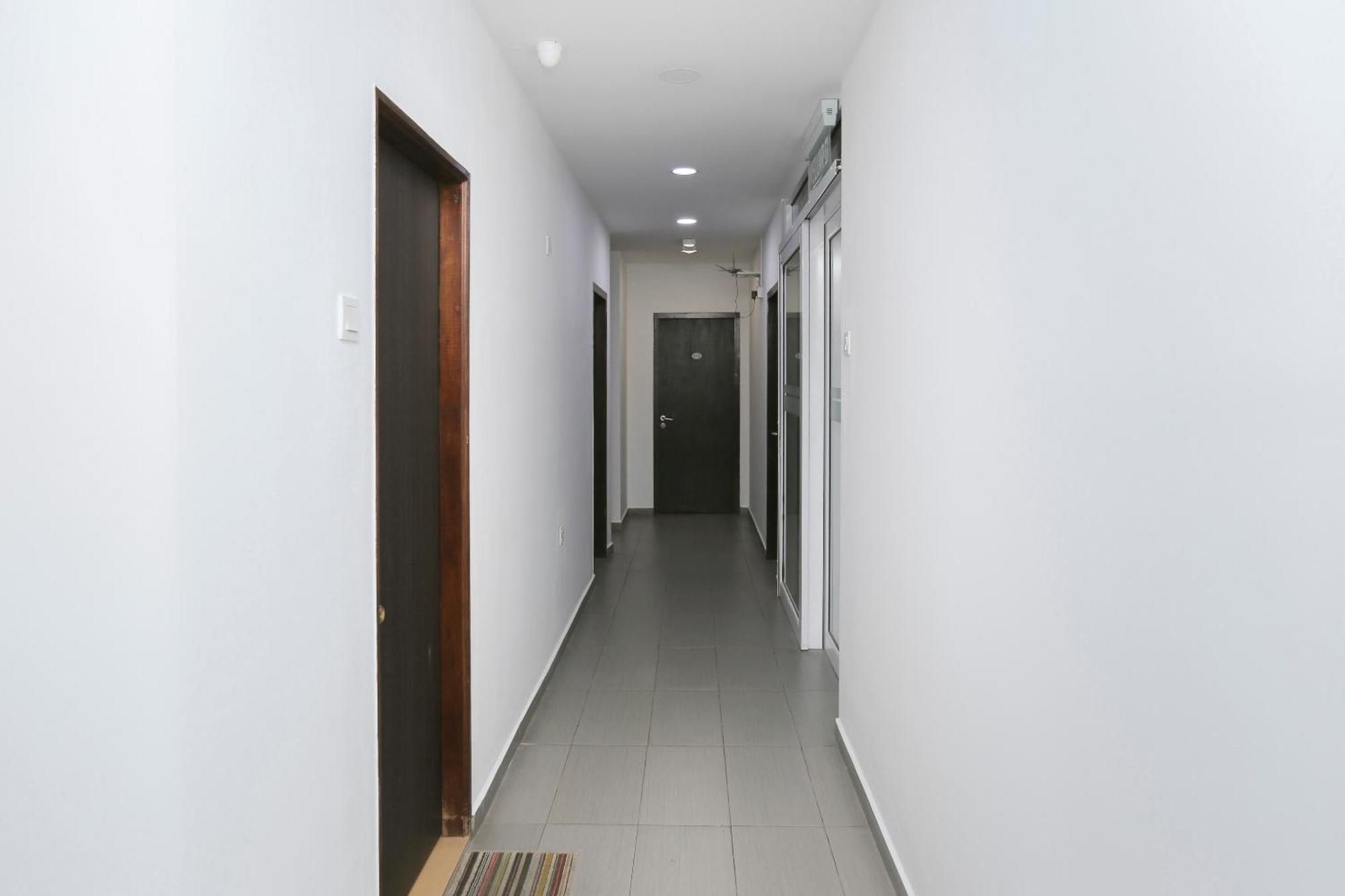 Oyo 89915 East Mount Hotel Kukup Luaran gambar