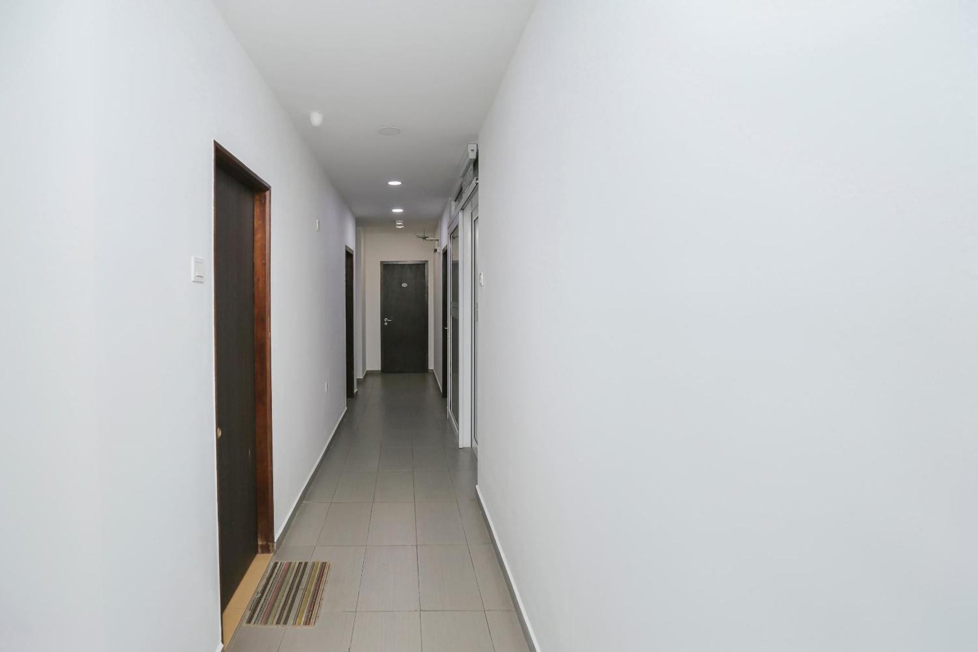 Oyo 89915 East Mount Hotel Kukup Luaran gambar
