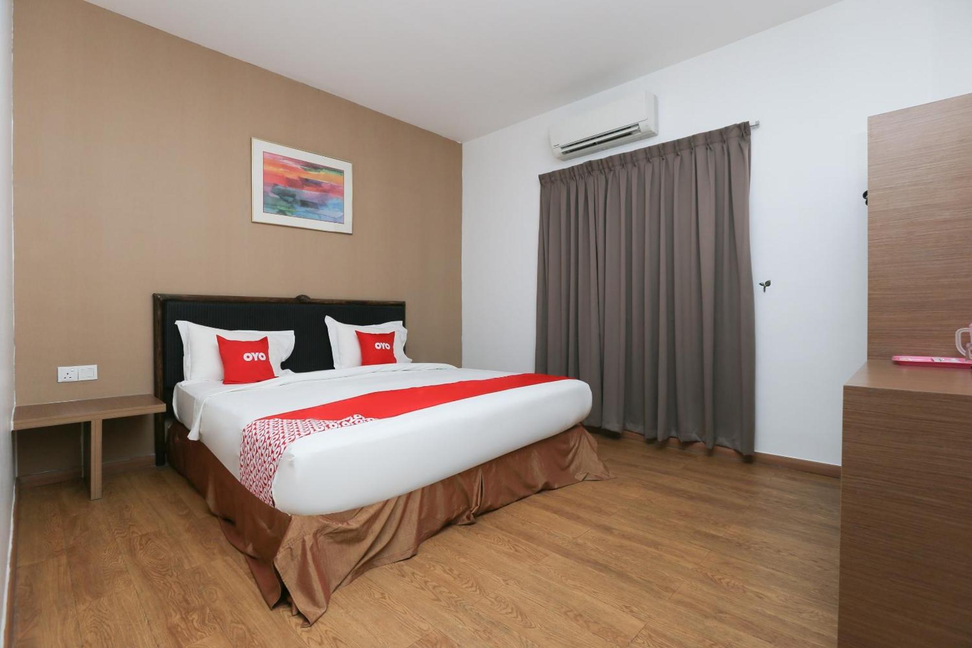Oyo 89915 East Mount Hotel Kukup Luaran gambar