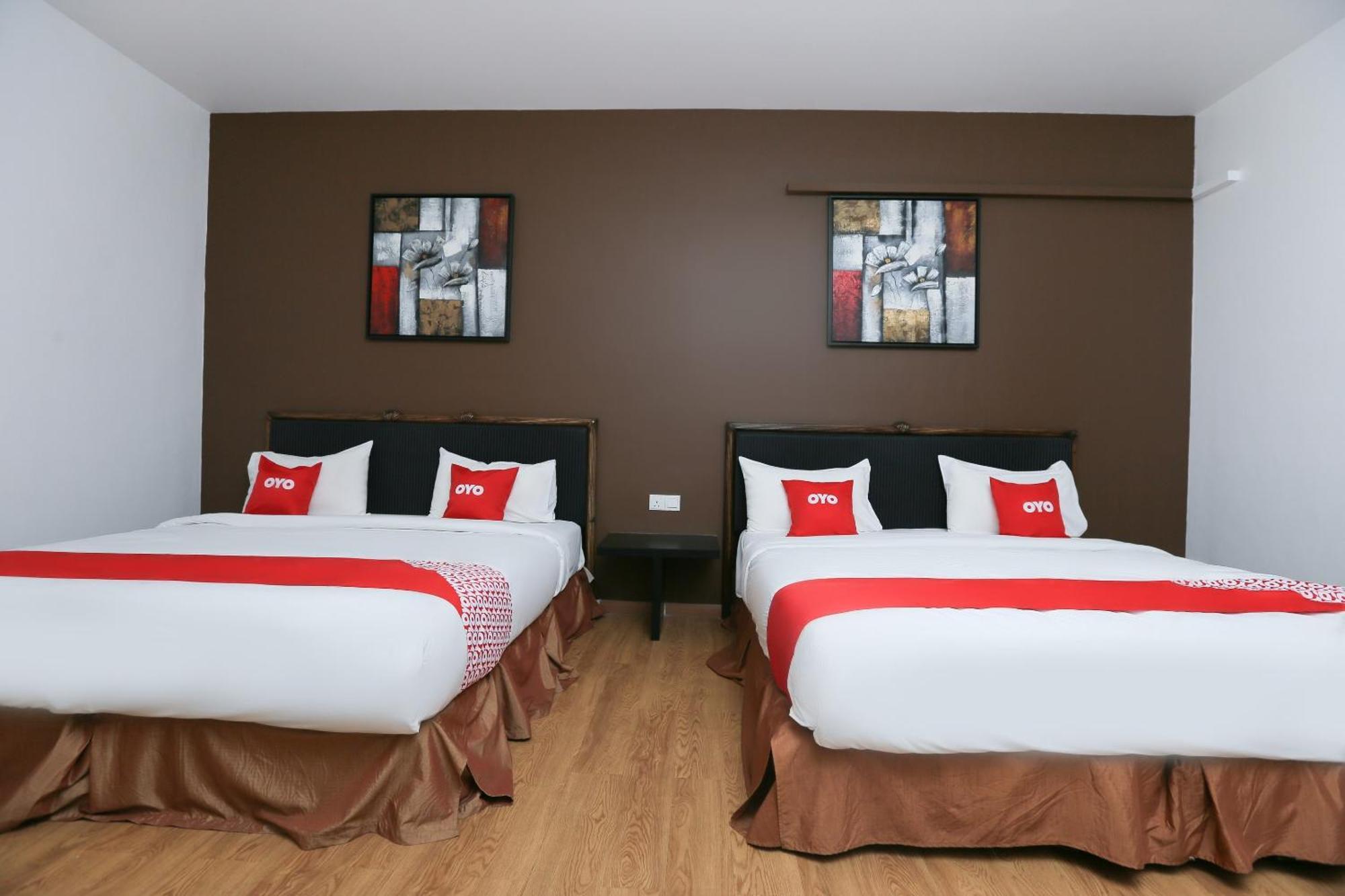 Oyo 89915 East Mount Hotel Kukup Luaran gambar