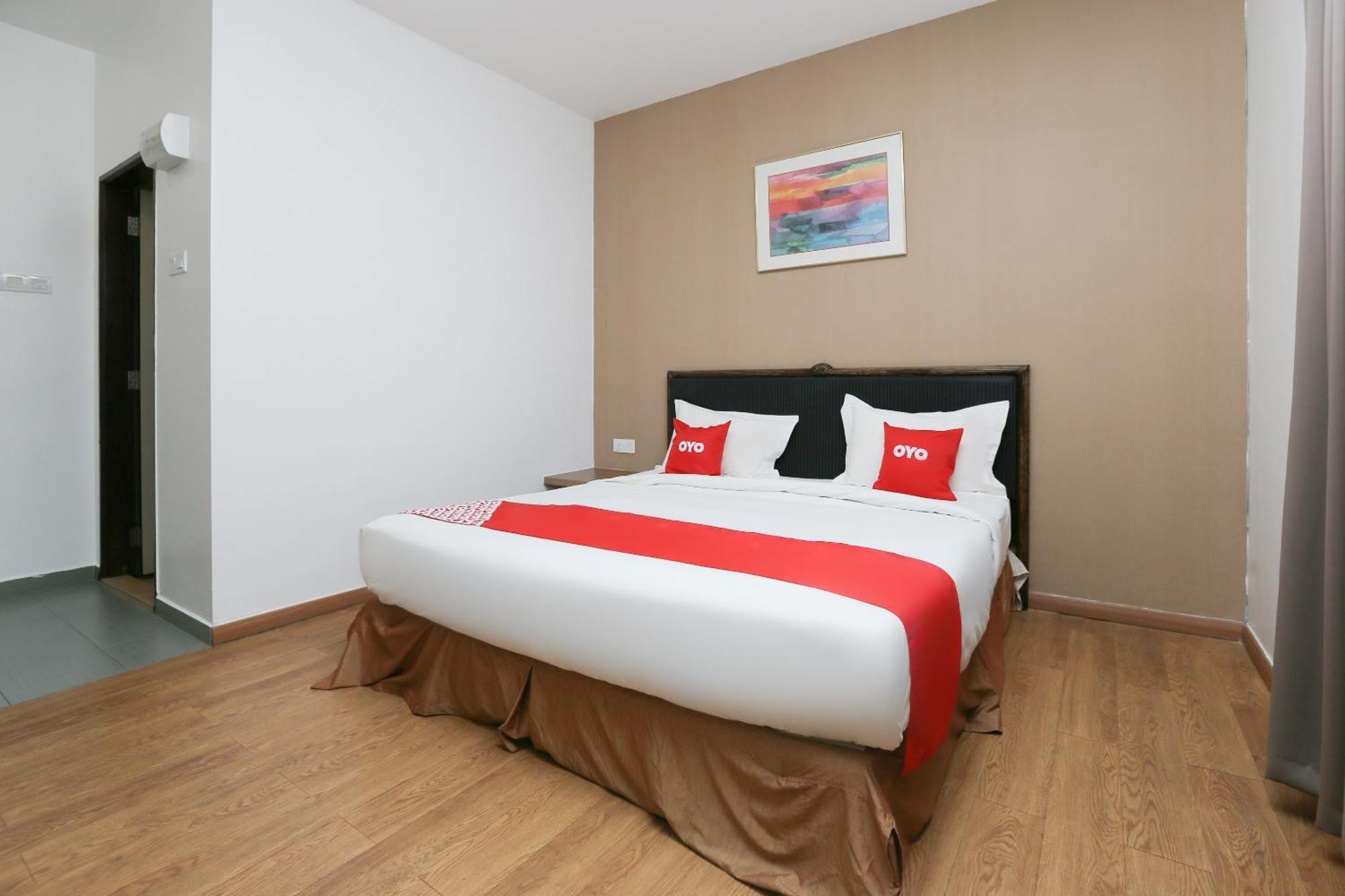 Oyo 89915 East Mount Hotel Kukup Luaran gambar